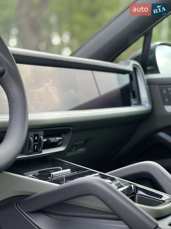 Внедорожник / Кроссовер Porsche Cayenne Coupe 2023 в Виннице