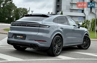 Позашляховик / Кросовер Porsche Cayenne Coupe 2023 в 