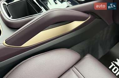 Позашляховик / Кросовер Porsche Cayenne Coupe 2023 в 