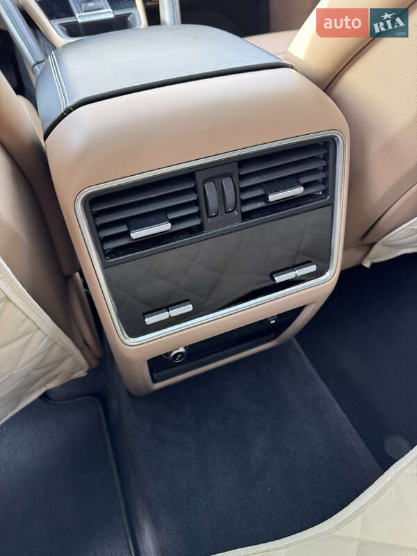 Внедорожник / Кроссовер Porsche Cayenne Coupe 2020 в Киеве