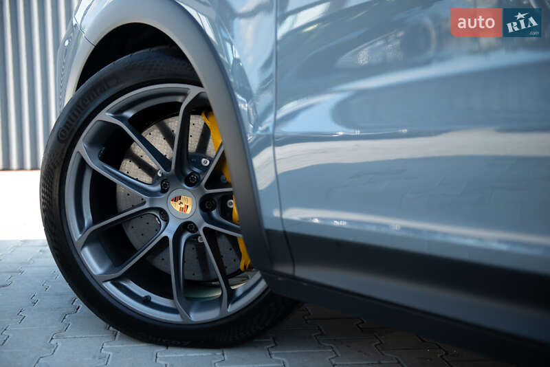 Внедорожник / Кроссовер Porsche Cayenne Coupe 2023 в Мукачево