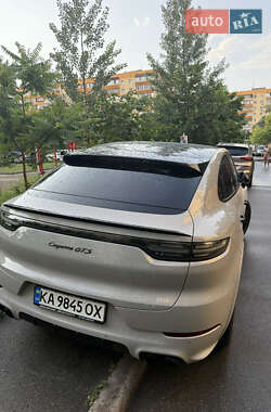 Внедорожник / Кроссовер Porsche Cayenne Coupe 2021 в 