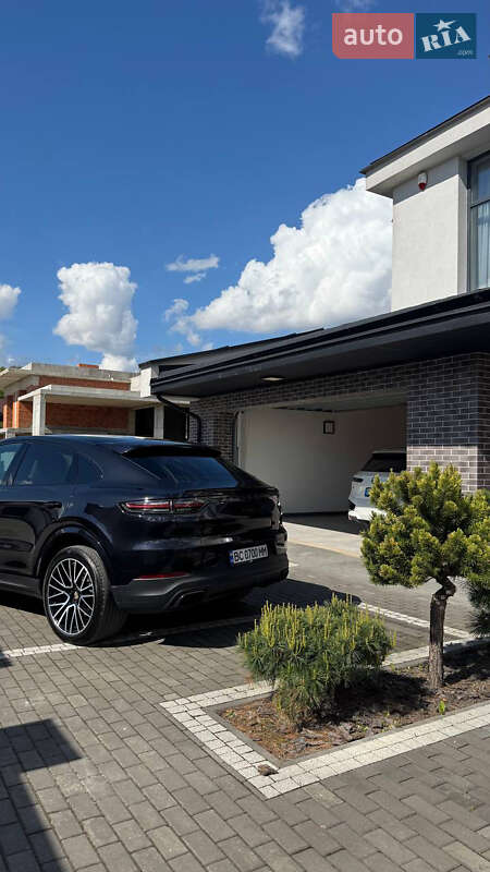 Внедорожник / Кроссовер Porsche Cayenne Coupe 2022 в Шептицькому