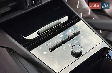 Внедорожник / Кроссовер Porsche Cayenne Coupe 2023 в 
