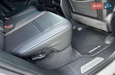 Внедорожник / Кроссовер Porsche Cayenne Coupe 2023 в 