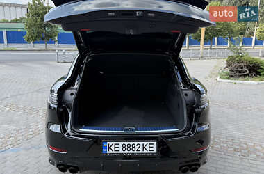 Внедорожник / Кроссовер Porsche Cayenne Coupe 2023 в 