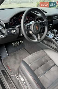 Внедорожник / Кроссовер Porsche Cayenne Coupe 2023 в 