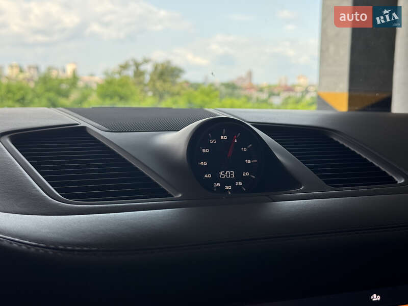 Внедорожник / Кроссовер Porsche Cayenne Coupe 2019 в Киеве