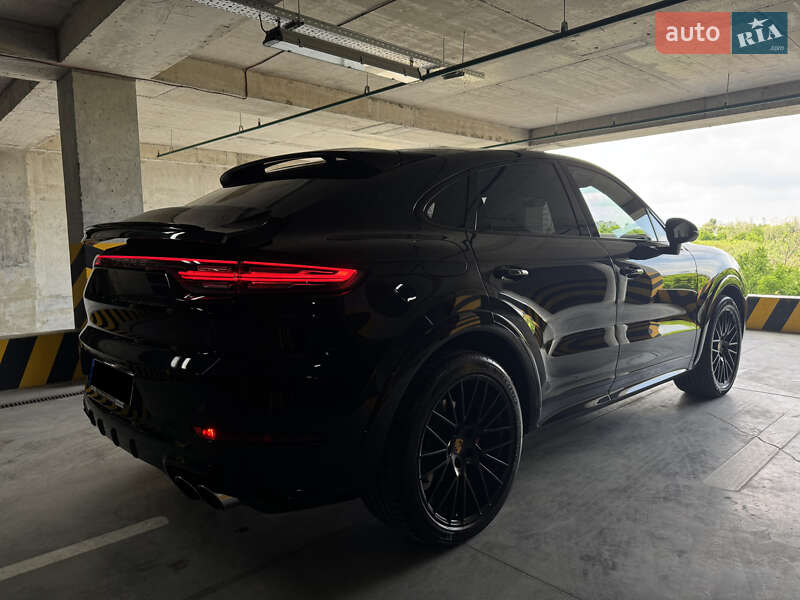 Внедорожник / Кроссовер Porsche Cayenne Coupe 2019 в Киеве