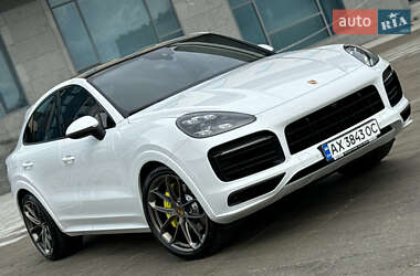 Внедорожник / Кроссовер Porsche Cayenne Coupe 2019 в 