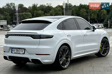 Внедорожник / Кроссовер Porsche Cayenne Coupe 2019 в 