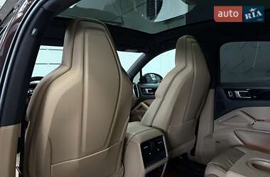 Внедорожник / Кроссовер Porsche Cayenne Coupe 2021 в 