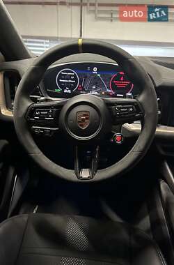 Позашляховик / Кросовер Porsche Cayenne Coupe 2024 в 