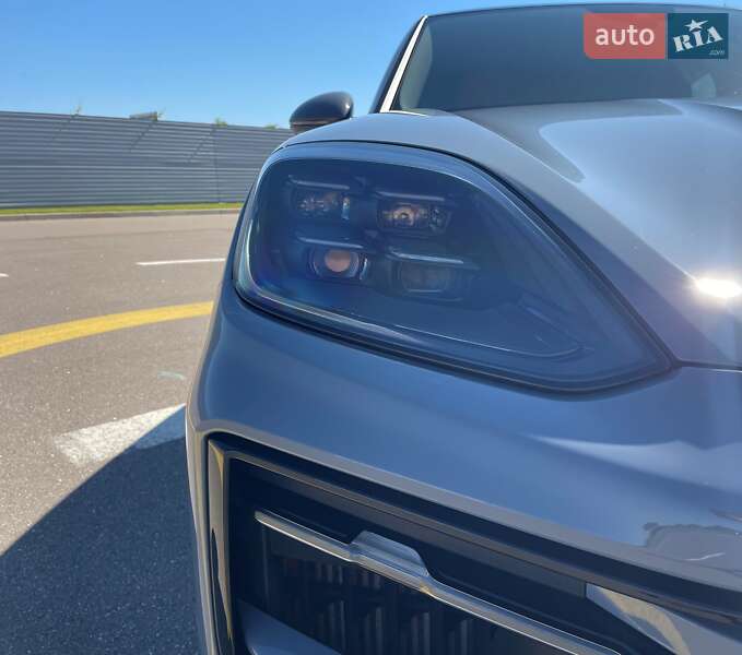 Позашляховик / Кросовер Porsche Cayenne Coupe 2024 в Києві