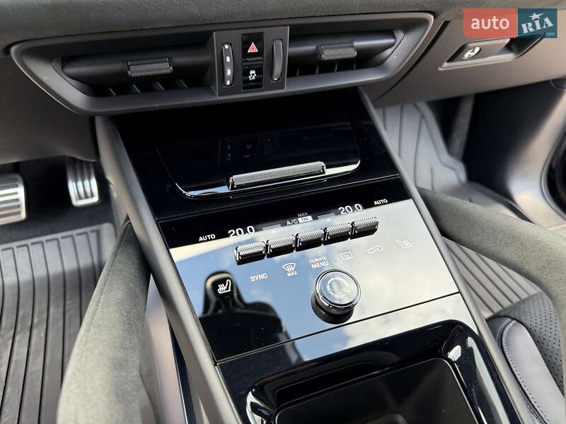 Позашляховик / Кросовер Porsche Cayenne Coupe 2024 в Дніпрі фото 24 Позашляховик / Кросовер Porsche Cayenne Coupe 2024 в Дніпрі