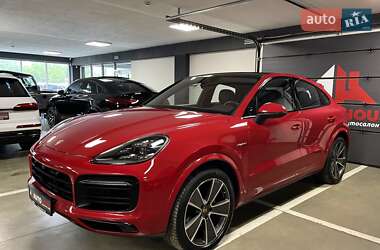 Внедорожник / Кроссовер Porsche Cayenne Coupe 2021 в 