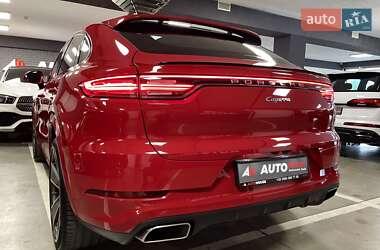 Внедорожник / Кроссовер Porsche Cayenne Coupe 2021 в 