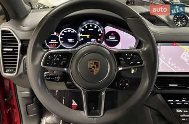 Внедорожник / Кроссовер Porsche Cayenne Coupe 2021 в 