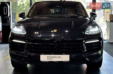 Внедорожник / Кроссовер Porsche Cayenne Coupe 2020 в 