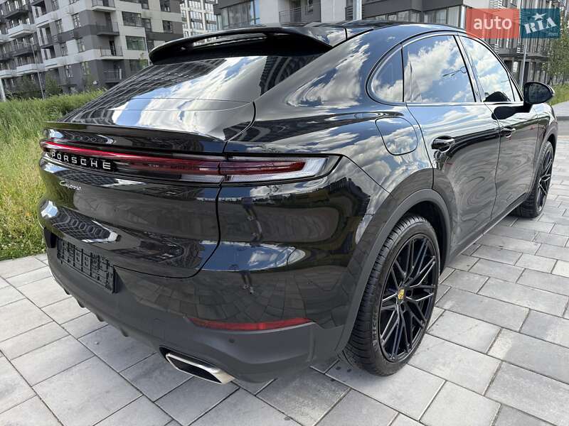 Позашляховик / Кросовер Porsche Cayenne Coupe 2024 в Києві