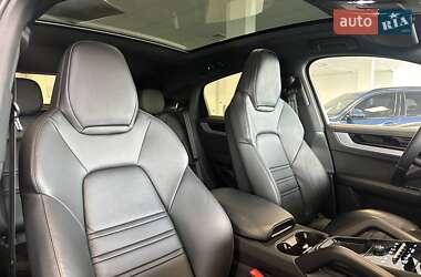 Внедорожник / Кроссовер Porsche Cayenne Coupe 2023 в 