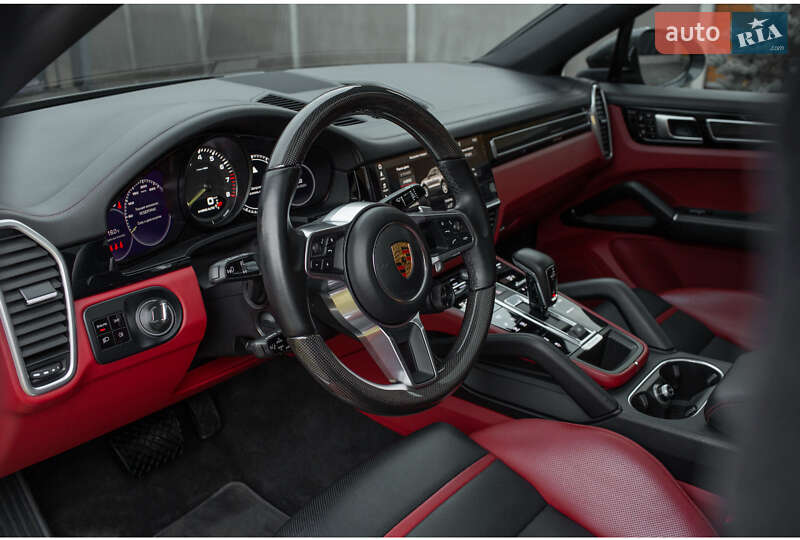 Позашляховик / Кросовер Porsche Cayenne Coupe 2021 в Києві