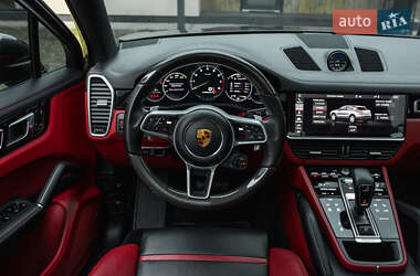 Внедорожник / Кроссовер Porsche Cayenne Coupe 2021 в 