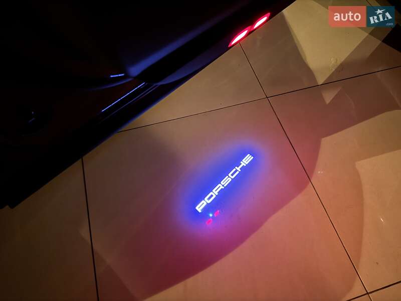 Внедорожник / Кроссовер Porsche Cayenne Coupe 2023 в Одессе