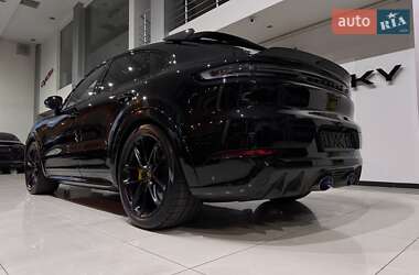 Внедорожник / Кроссовер Porsche Cayenne Coupe 2023 в 