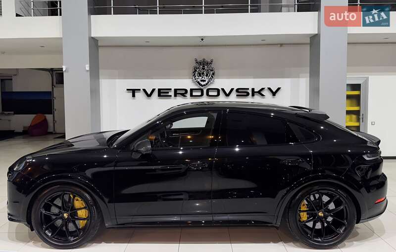 Porsche Cayenne Coupe 2023