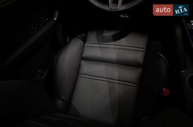 Внедорожник / Кроссовер Porsche Cayenne Coupe 2023 в 