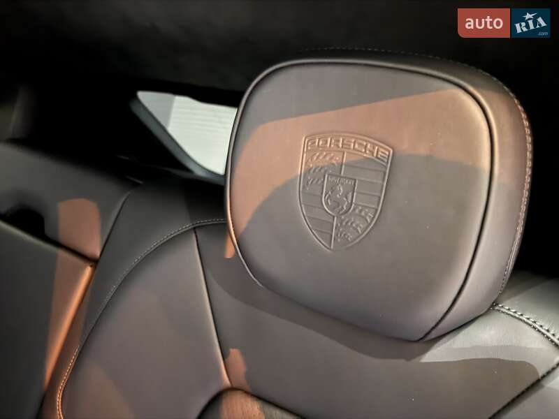 Внедорожник / Кроссовер Porsche Cayenne Coupe 2023 в Одессе