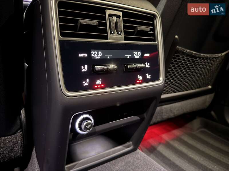 Внедорожник / Кроссовер Porsche Cayenne Coupe 2023 в Одессе