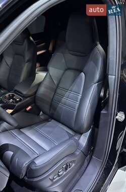 Внедорожник / Кроссовер Porsche Cayenne Coupe 2023 в 