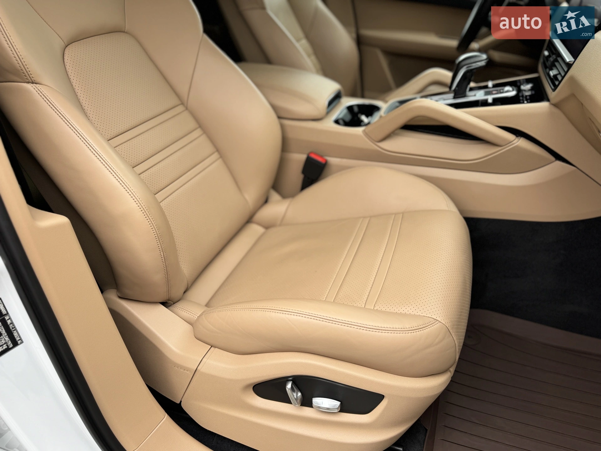 2019 Porsche Cayenne Coupe - мініатюра 125