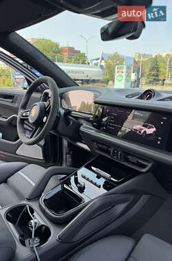 Внедорожник / Кроссовер Porsche Cayenne Coupe 2024 в 