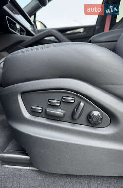 Внедорожник / Кроссовер Porsche Cayenne Coupe 2024 в 