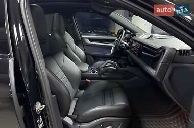 Внедорожник / Кроссовер Porsche Cayenne Coupe 2023 в 