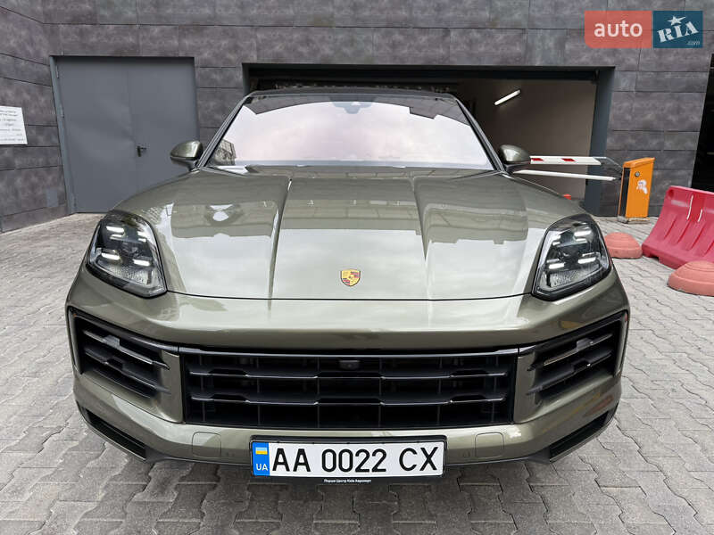 Позашляховик / Кросовер Porsche Cayenne Coupe 2023 в Києві