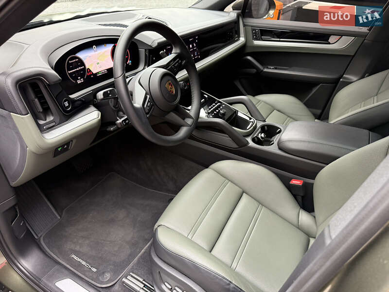 Позашляховик / Кросовер Porsche Cayenne Coupe 2023 в Києві