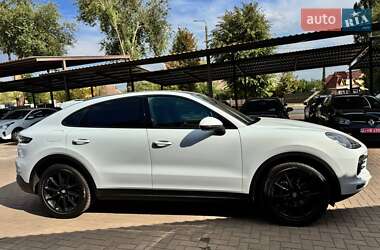 Внедорожник / Кроссовер Porsche Cayenne Coupe 2021 в 