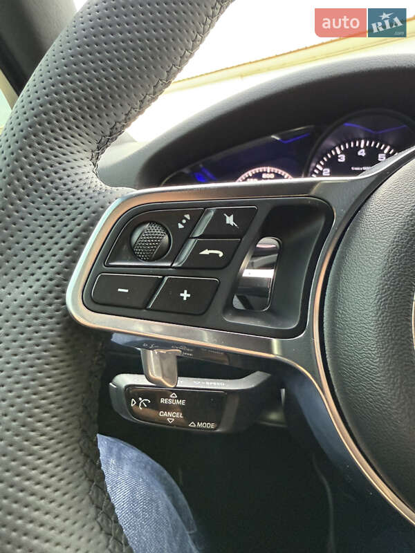 Внедорожник / Кроссовер Porsche Cayenne Coupe 2019 в Львове фото 39 Внедорожник / Кроссовер Porsche Cayenne Coupe 2019 в Львове