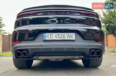Внедорожник / Кроссовер Porsche Cayenne Coupe 2023 в 