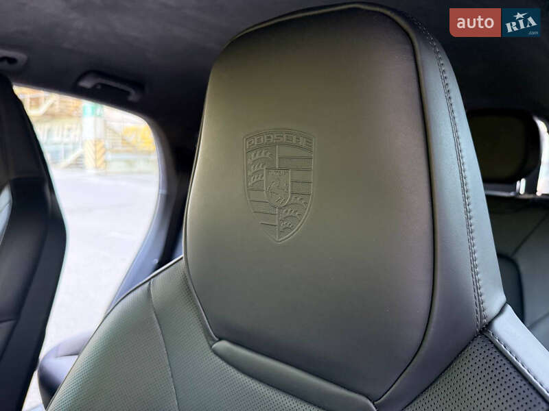 Позашляховик / Кросовер Porsche Cayenne Coupe 2023 в Києві фото 69 Позашляховик / Кросовер Porsche Cayenne Coupe 2023 в Києві