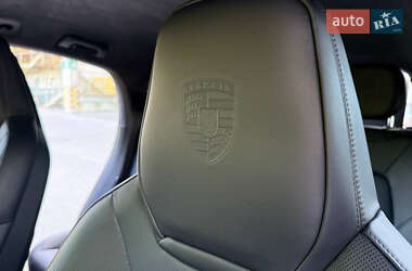 Внедорожник / Кроссовер Porsche Cayenne Coupe 2023 в 