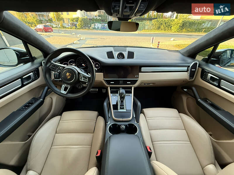 Внедорожник / Кроссовер Porsche Cayenne Coupe 2021 в Киеве фото 25 Внедорожник / Кроссовер Porsche Cayenne Coupe 2021 в Киеве