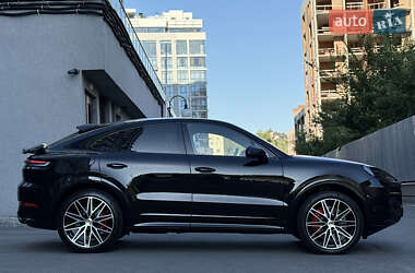 Внедорожник / Кроссовер Porsche Cayenne Coupe 2024 в 