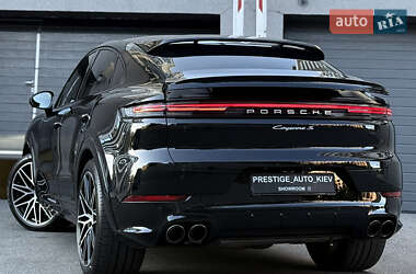 Внедорожник / Кроссовер Porsche Cayenne Coupe 2024 в 