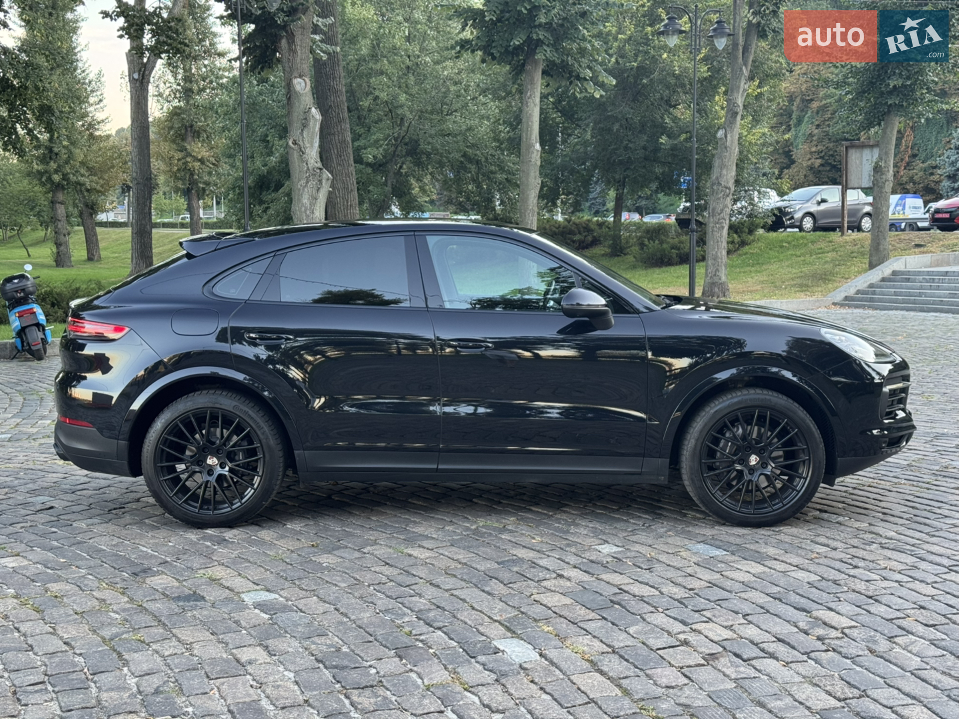 2021 Porsche Cayenne Coupe - мініатюра 6