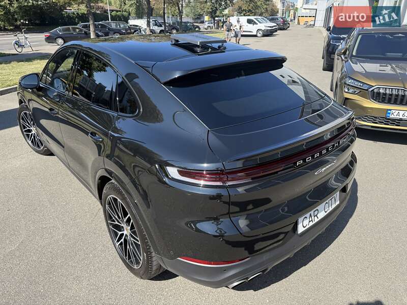 Позашляховик / Кросовер Porsche Cayenne Coupe 2024 в Києві